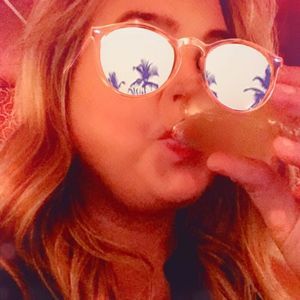 Meet your Posher, Brooke